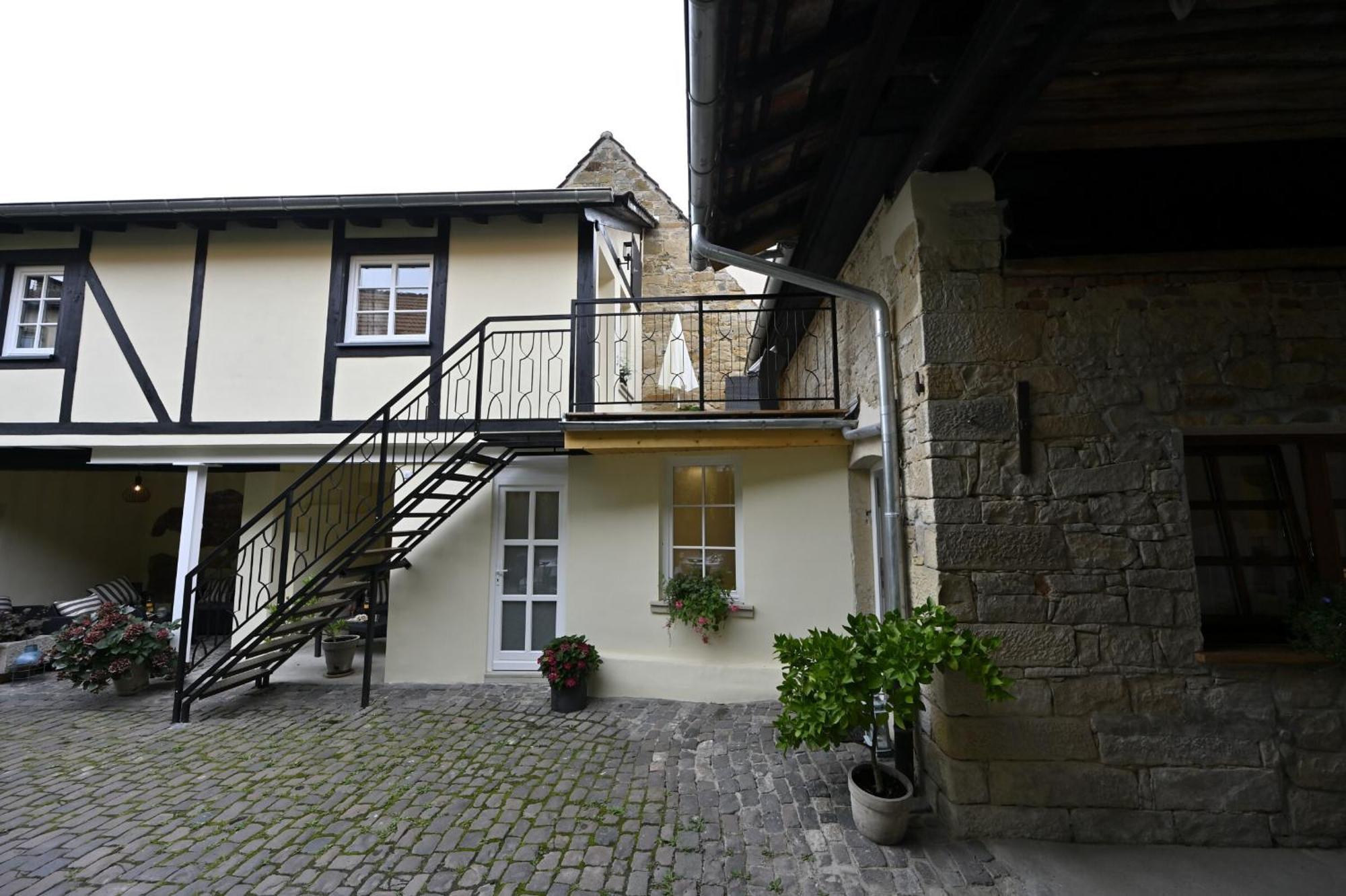 เกสเทอเฮาส์ เกริช Hotel Weisenheim am Sand ห้อง รูปภาพ